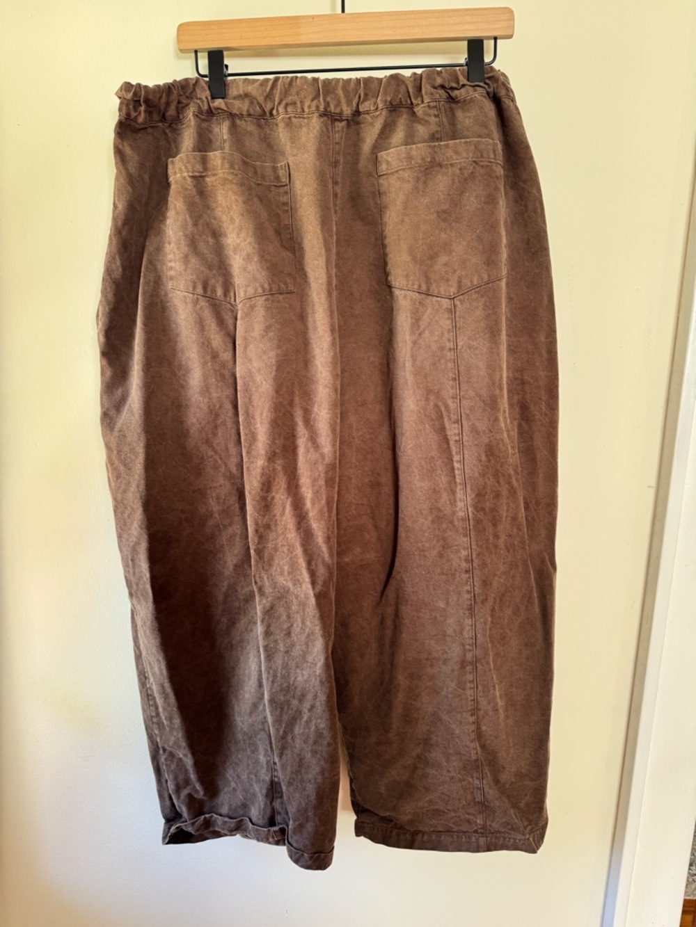 Tradlands Brown Porch Balloon Pants - Picture 5 of 5